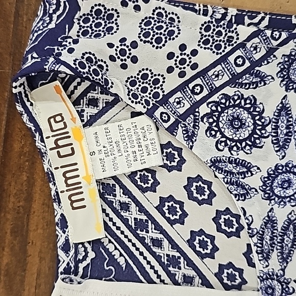 MIMI Chica Navy/White Pattern Romper Size Small - Picture 6 of 8